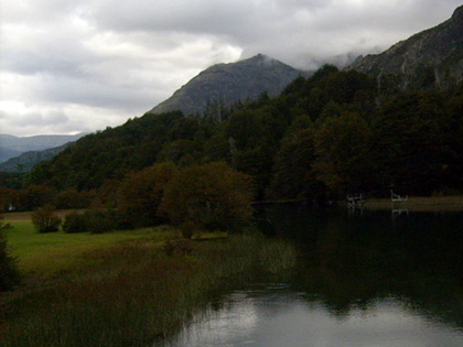 En San Martn, Junn y Bariloche: Aguas Bajas, Peces Chicos