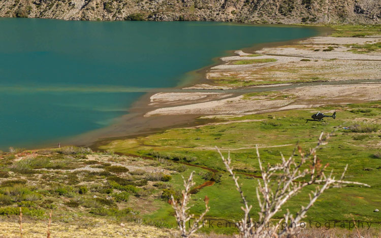 Laguna El Dial, en la codillera central de Chile