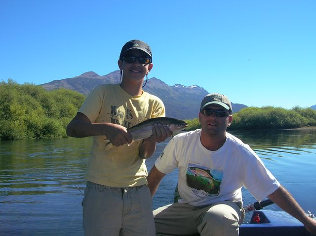 La Patagonia, de pesca en Chubut Argentina